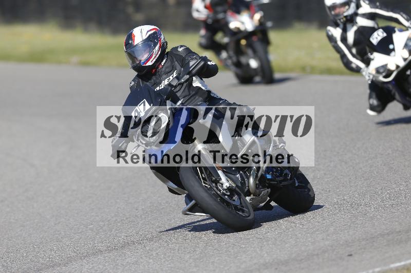 /06 08.04.2026 Cornu Master School ADR/Gruppe blau/47